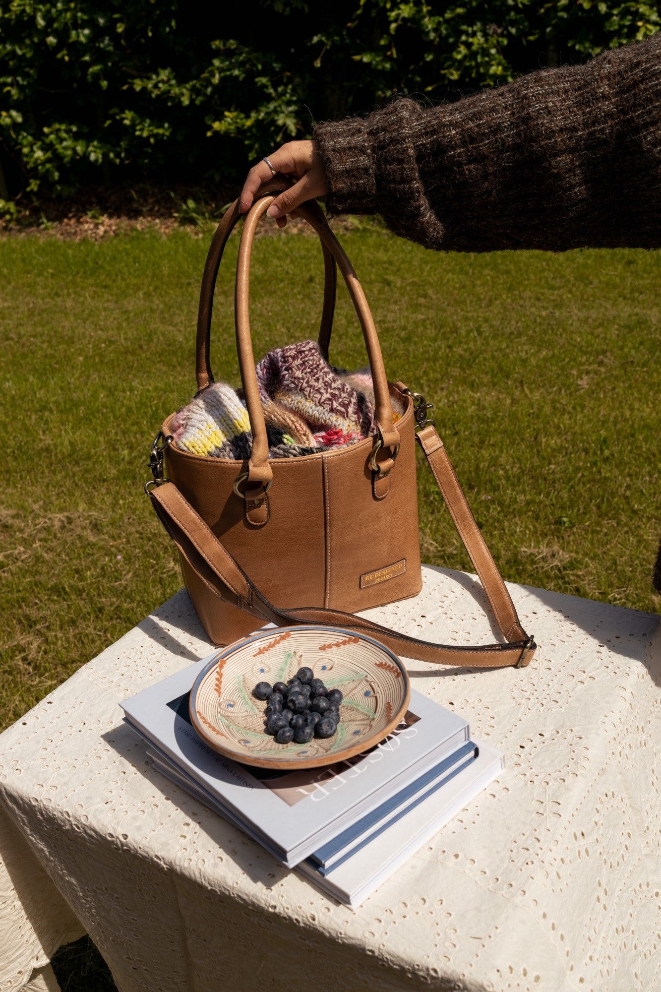 PROJECT Project 106 Crossovers & Carriers Taupe