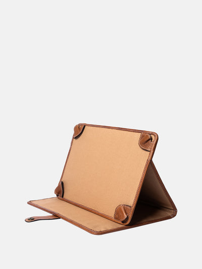 PROJECT Project 137 Cover Walnut