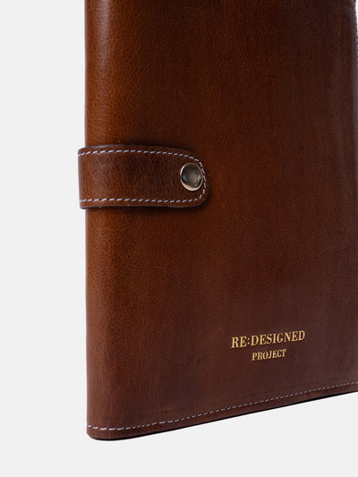 PROJECT Project 14 Needle Case Walnut/Gold