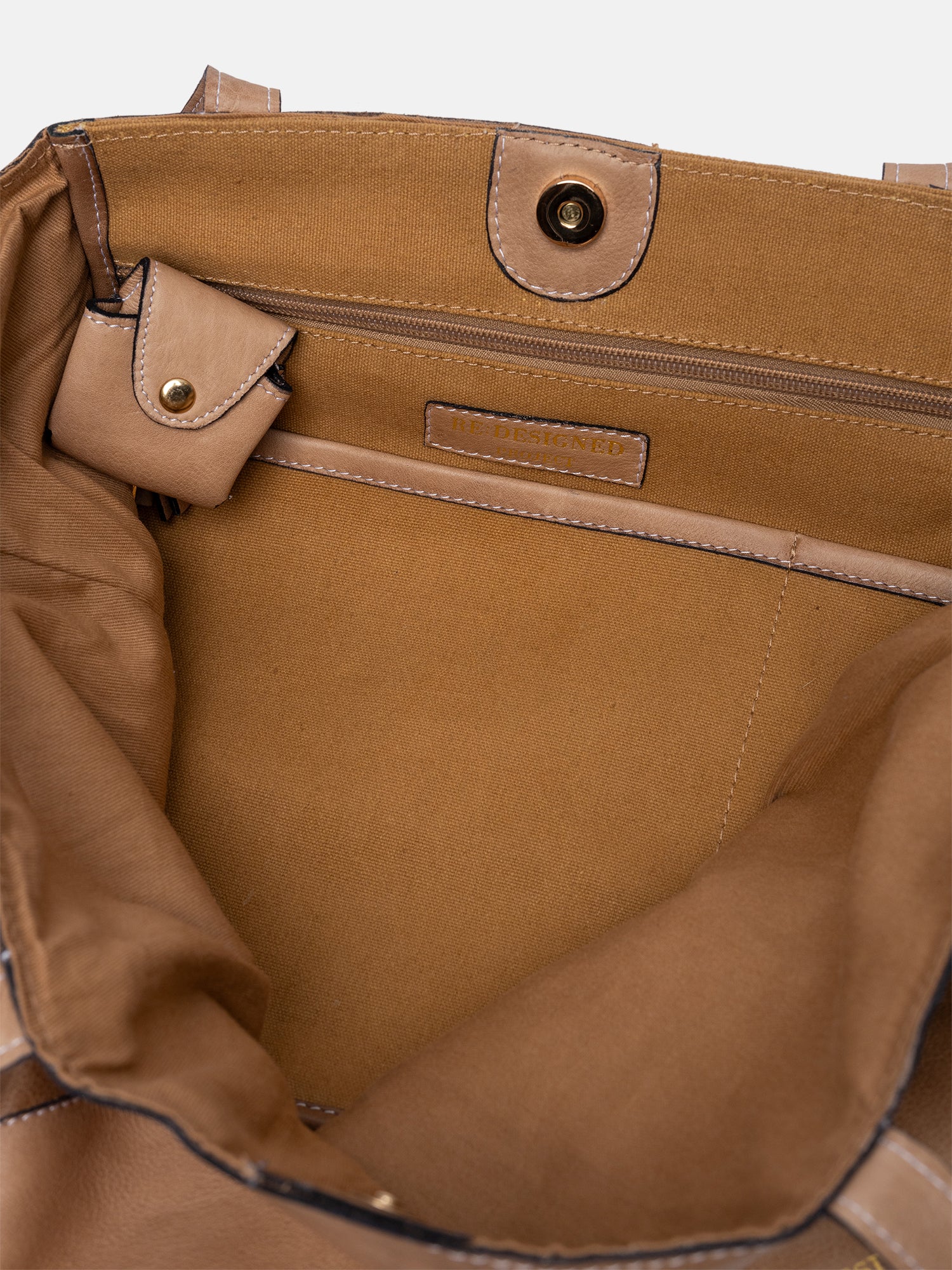 Project 19 - Taupe – RE:DESIGNED PROJECT