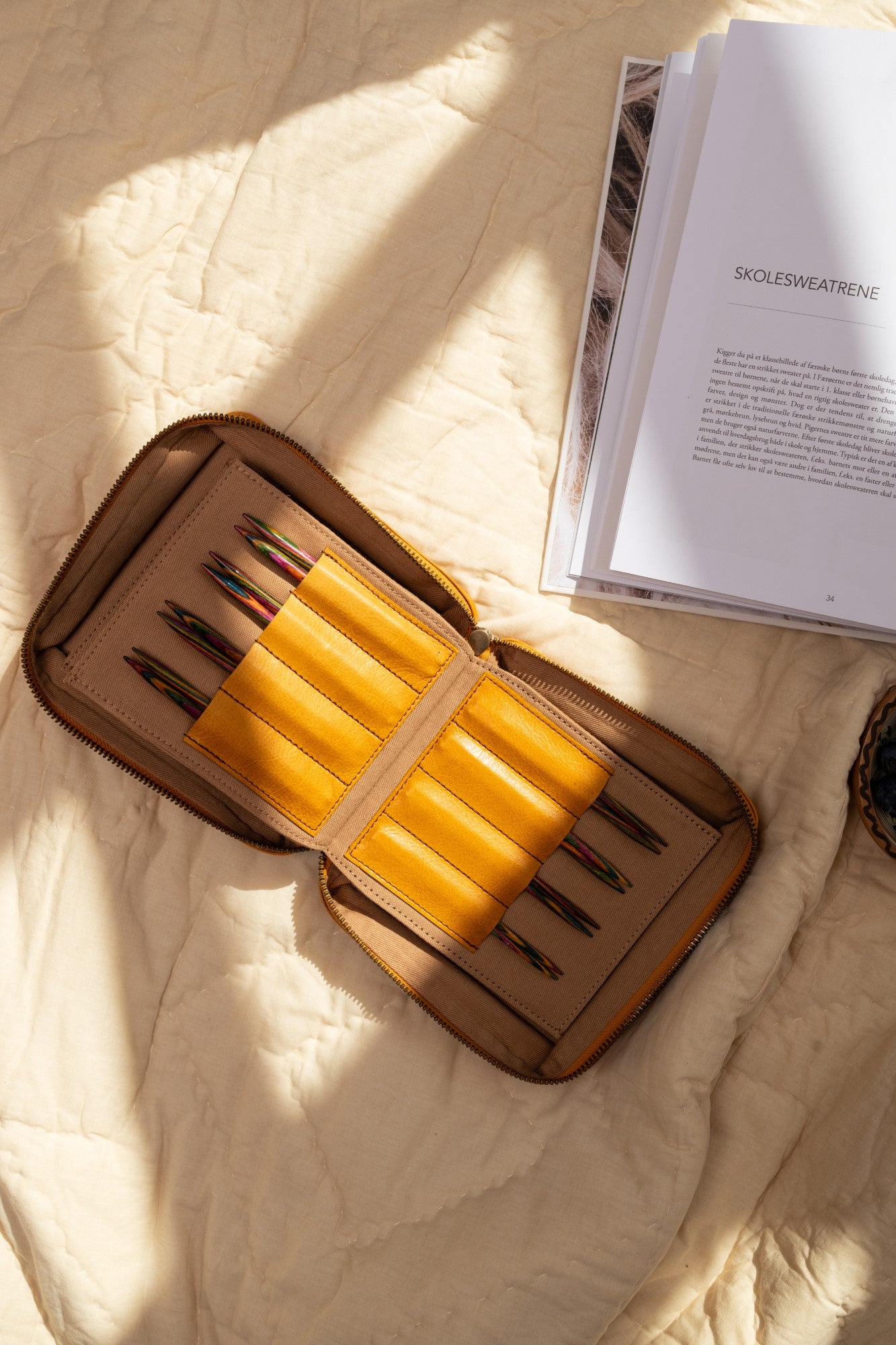 PROJECT Project 83 Needle Case Retro Yellow